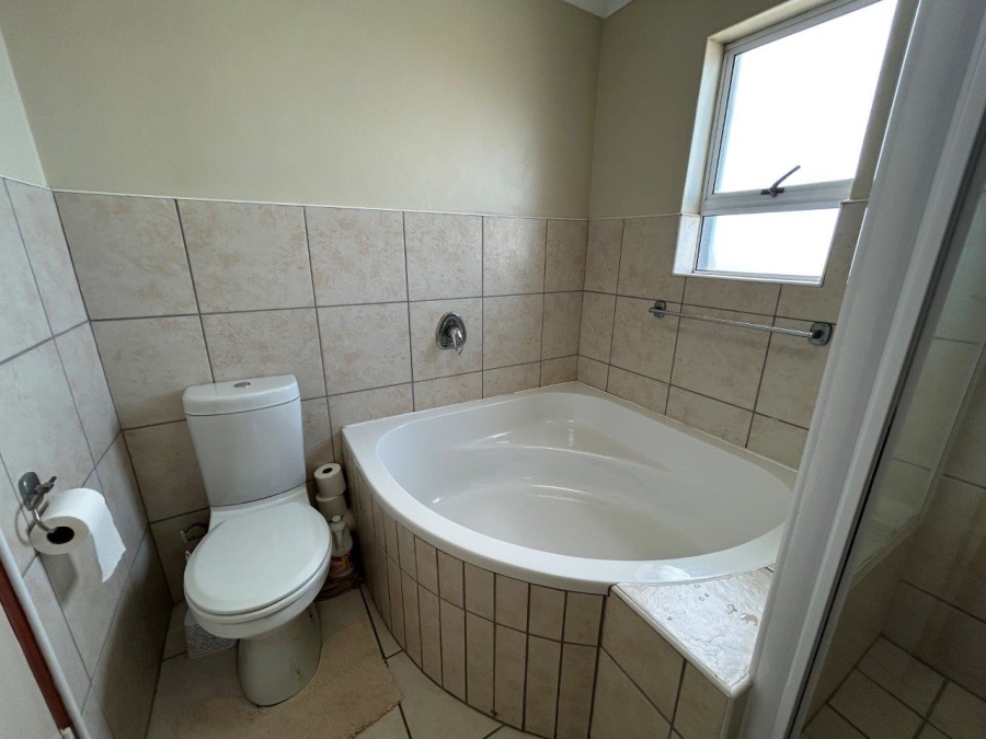 2 Bedroom Property for Sale in C Place Eastern Cape